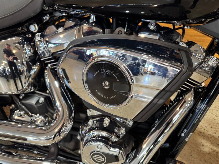 2025 Harley-davidson FXBR BREAKOUT (117) BLACK