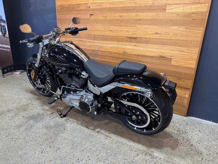 2025 Harley-davidson FXBR BREAKOUT (117) BLACK