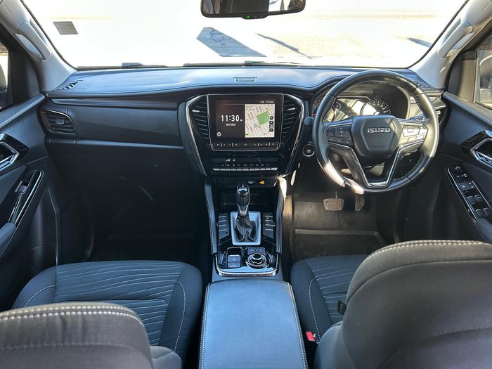 2022 Isuzu MU-X LS-U