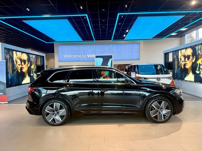 2023 Volkswagen Touareg 210TDI R-Line