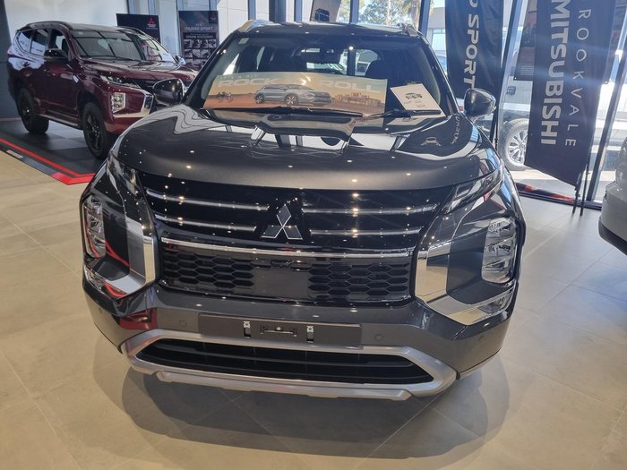 2025 Mitsubishi Outlander Exceed