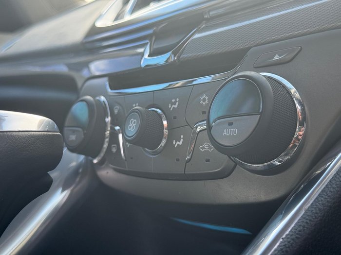2013 Holden Calais