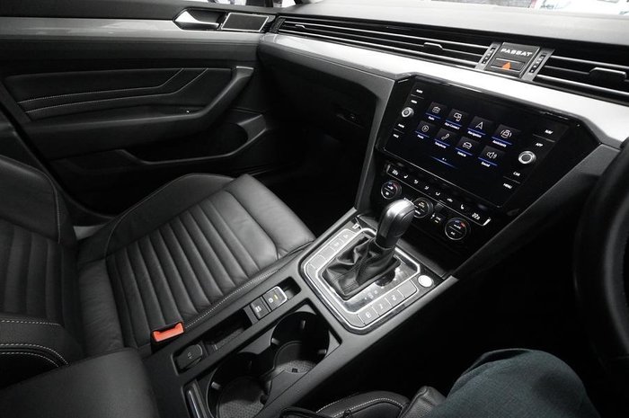 2020 Volkswagen Passat 140TSI Business