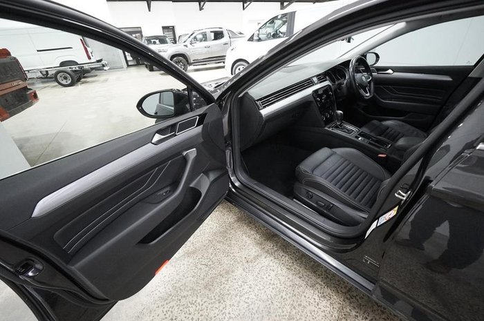2020 Volkswagen Passat 140TSI Business