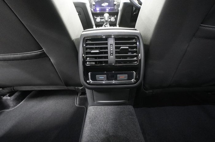 2020 Volkswagen Passat 140TSI Business