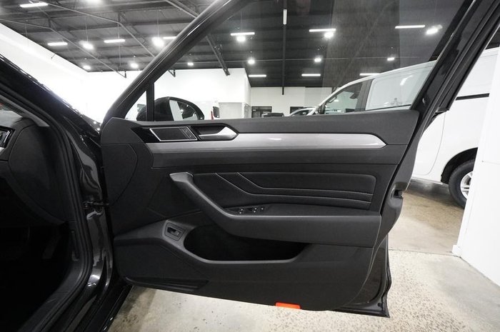 2020 Volkswagen Passat 140TSI Business