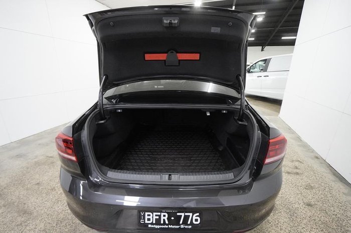 2020 Volkswagen Passat 140TSI Business