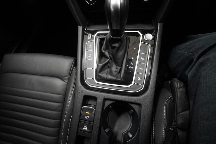 2020 Volkswagen Passat 140TSI Business