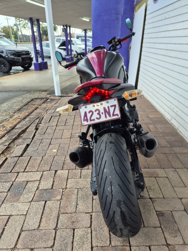 2015 Kawasaki Z1000 RED