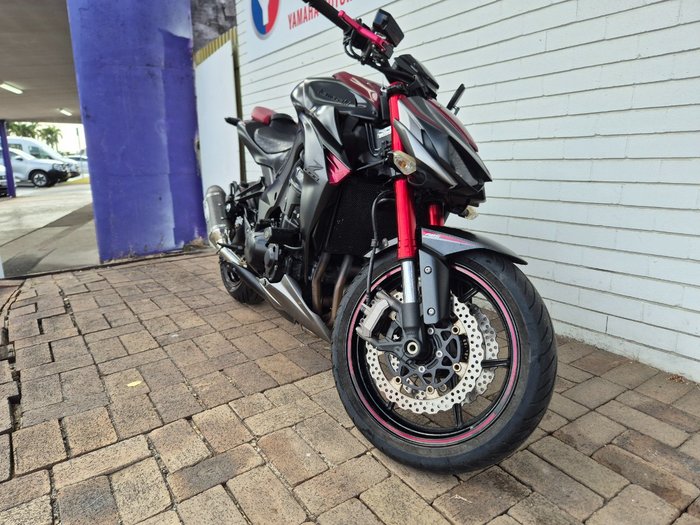 2015 Kawasaki Z1000 RED