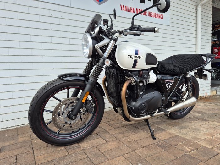 2018 Triumph STREET TWIN WHITE