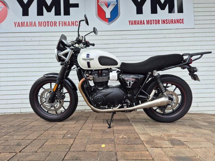 2018 Triumph STREET TWIN WHITE
