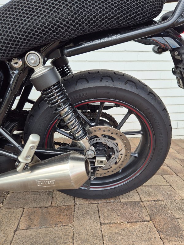 2018 Triumph STREET TWIN WHITE