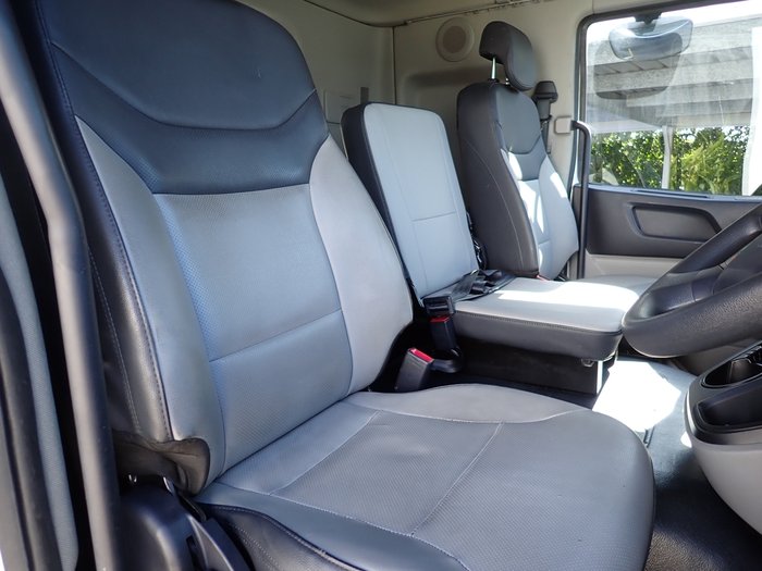 2022 HYUNDAI D217 PAVISE WHITE