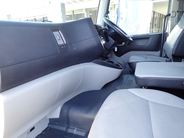 2022 HYUNDAI D217 PAVISE WHITE