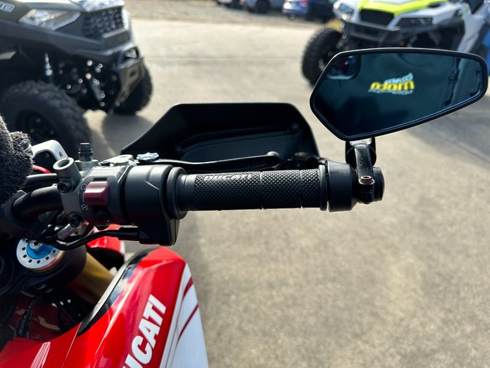2017 Ducati 939 HYPERMOTARD Red