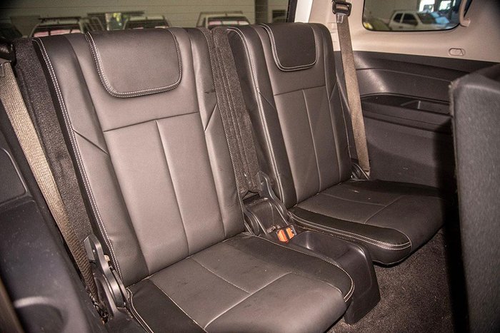 2020 Isuzu MU-X LS-T