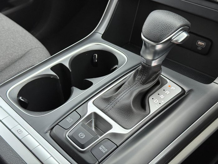 2021 Kia Carnival S