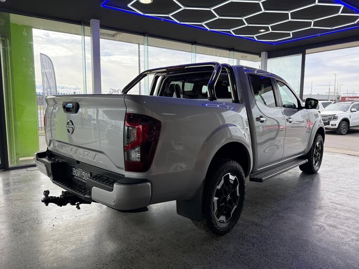 2021 Nissan Navara ST-X