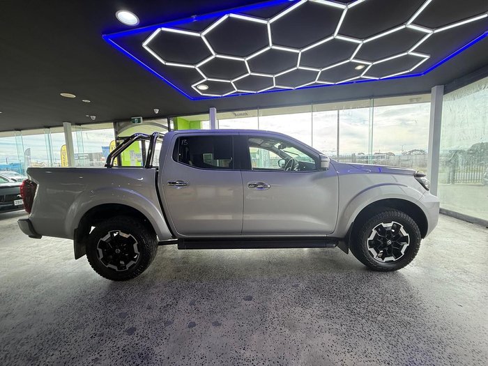 2021 Nissan Navara ST-X