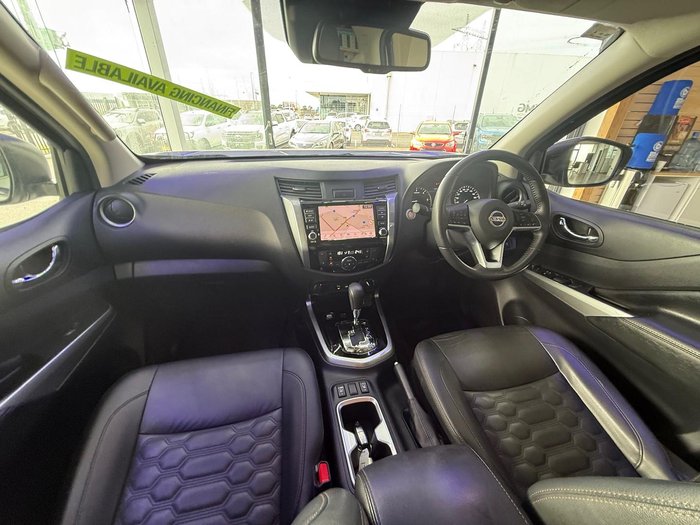 2021 Nissan Navara ST-X