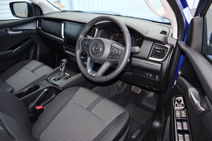 2025 Mazda BT-50 XTR