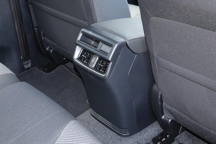 2025 Mazda BT-50 XTR