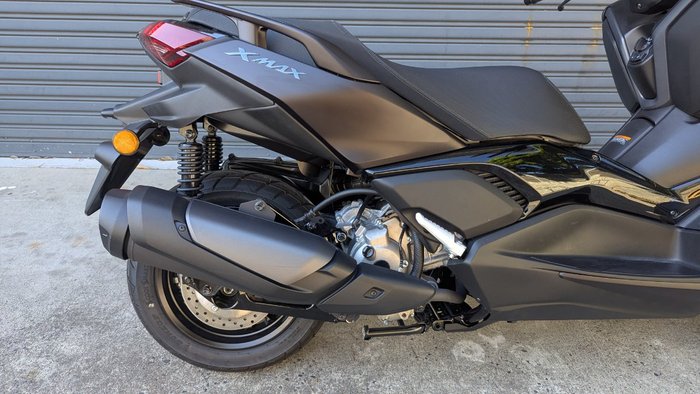 2025 Yamaha XMAX 300 (CZD300A) Grey