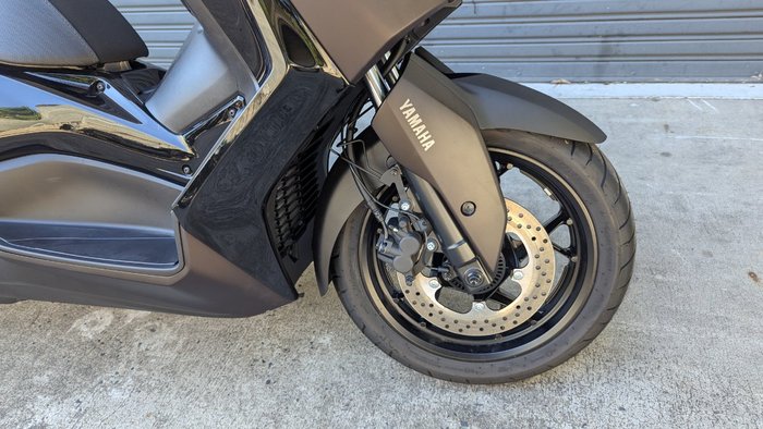 2025 Yamaha XMAX 300 (CZD300A) Grey