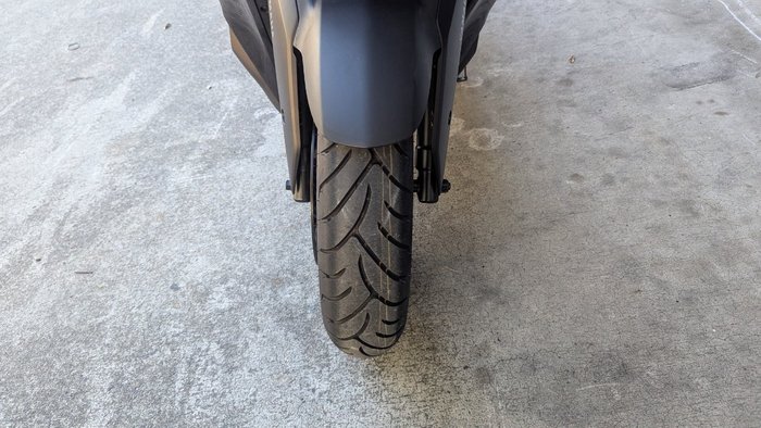 2025 Yamaha XMAX 300 (CZD300A) Grey