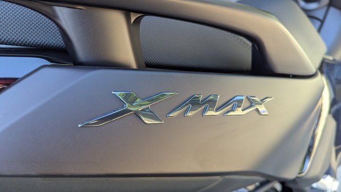 2025 Yamaha XMAX 300 (CZD300A) Grey