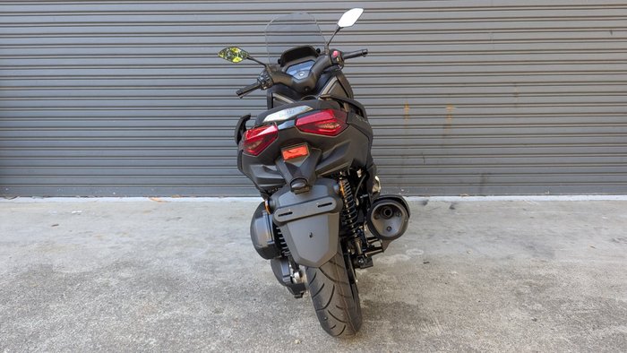 2025 Yamaha XMAX 300 (CZD300A) Grey