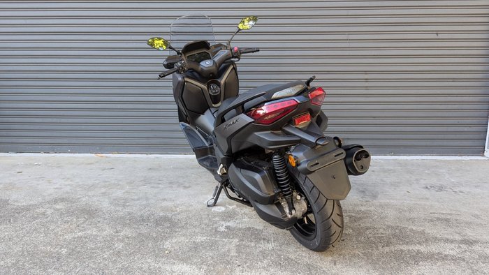 2025 Yamaha XMAX 300 (CZD300A) Grey
