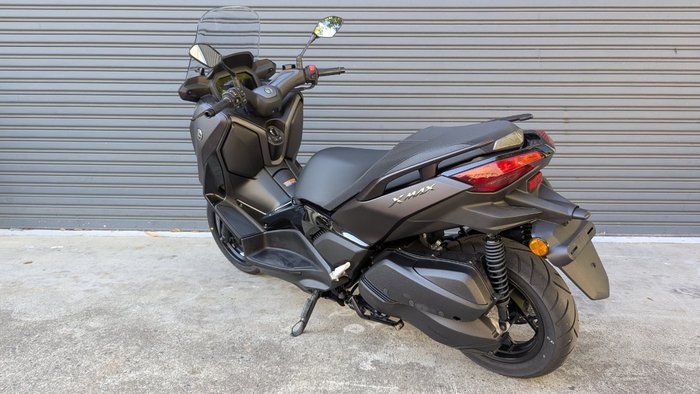 2025 Yamaha XMAX 300 (CZD300A) Grey
