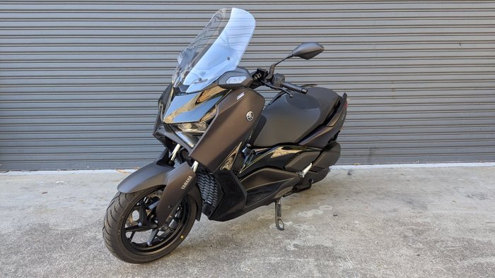 2025 Yamaha XMAX 300 (CZD300A) Grey