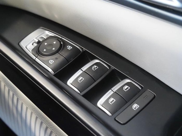 2021 Kia Carnival S