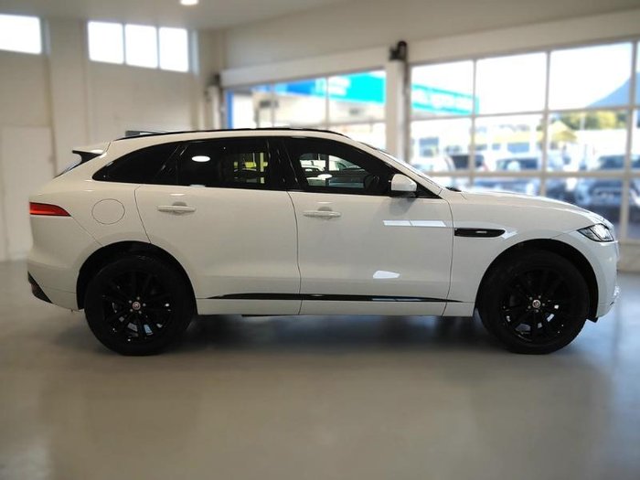 2019 Jaguar F-PACE 25t R-Sport