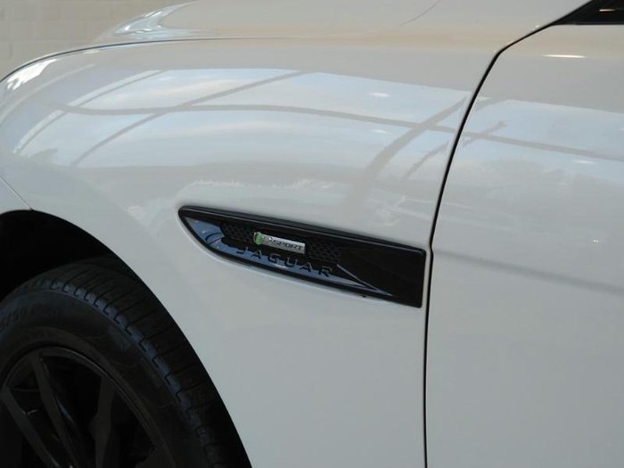 2019 Jaguar F-PACE 25t R-Sport