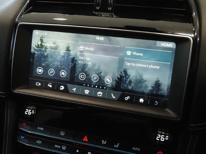 2019 Jaguar F-PACE 25t R-Sport