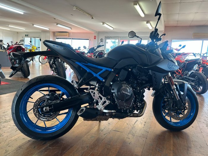 2025 Suzuki GSX-8S Black
