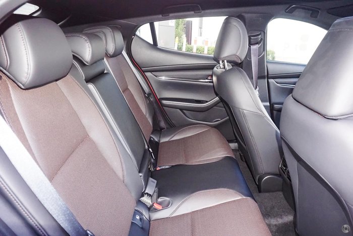 2025 Mazda 3 G25 Astina