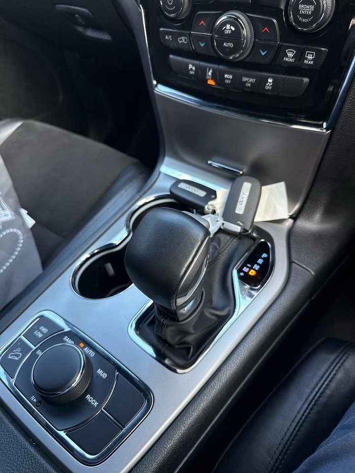 2021 Jeep Grand Cherokee Night Eagle