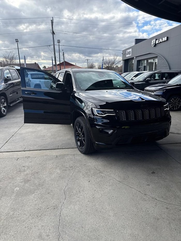 2021 Jeep Grand Cherokee Night Eagle