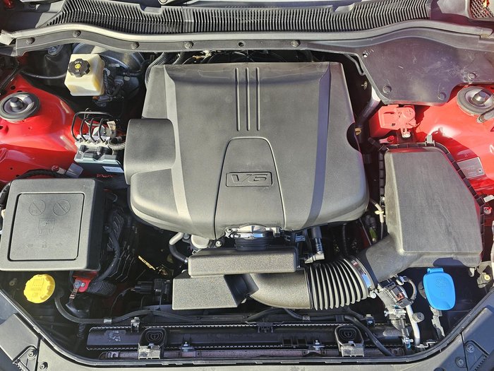 2016 Holden Commodore SV6 VF Series II MY16 Redhot
