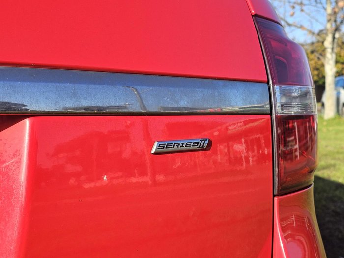 2016 Holden Commodore SV6 VF Series II MY16 Redhot