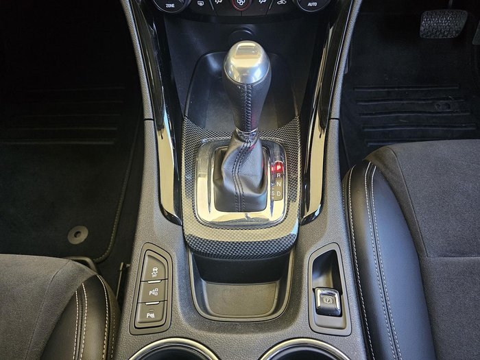 2016 Holden Commodore SV6 VF Series II MY16 Redhot