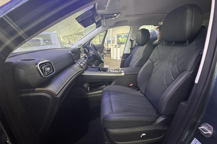 2025 Jaecoo J8 Track