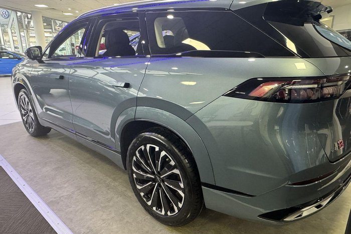 2025 Jaecoo J8 Track