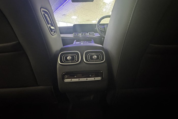 2025 Jaecoo J8 Track