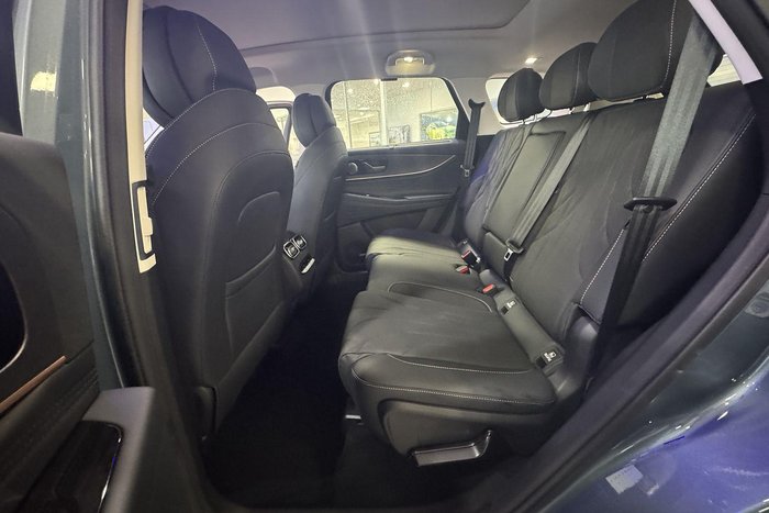 2025 Jaecoo J8 Track